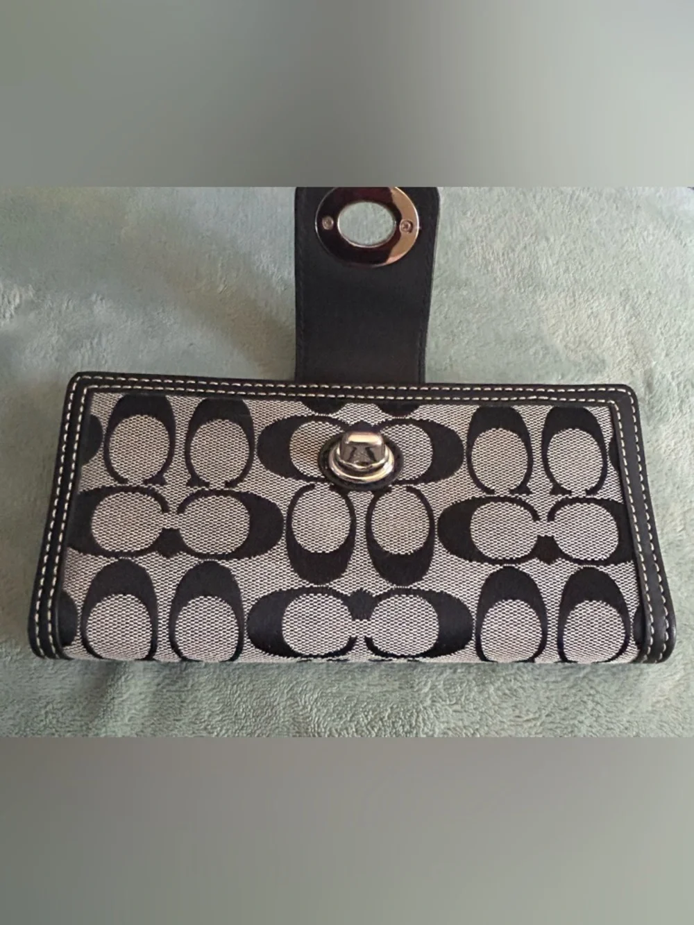 Coach Black Signature Canvas Turn Lock Wallet - Picture 3 of 11